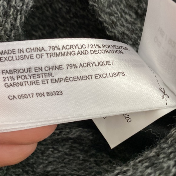 Roots Turtleneck Poncho - Picture 6 of 8